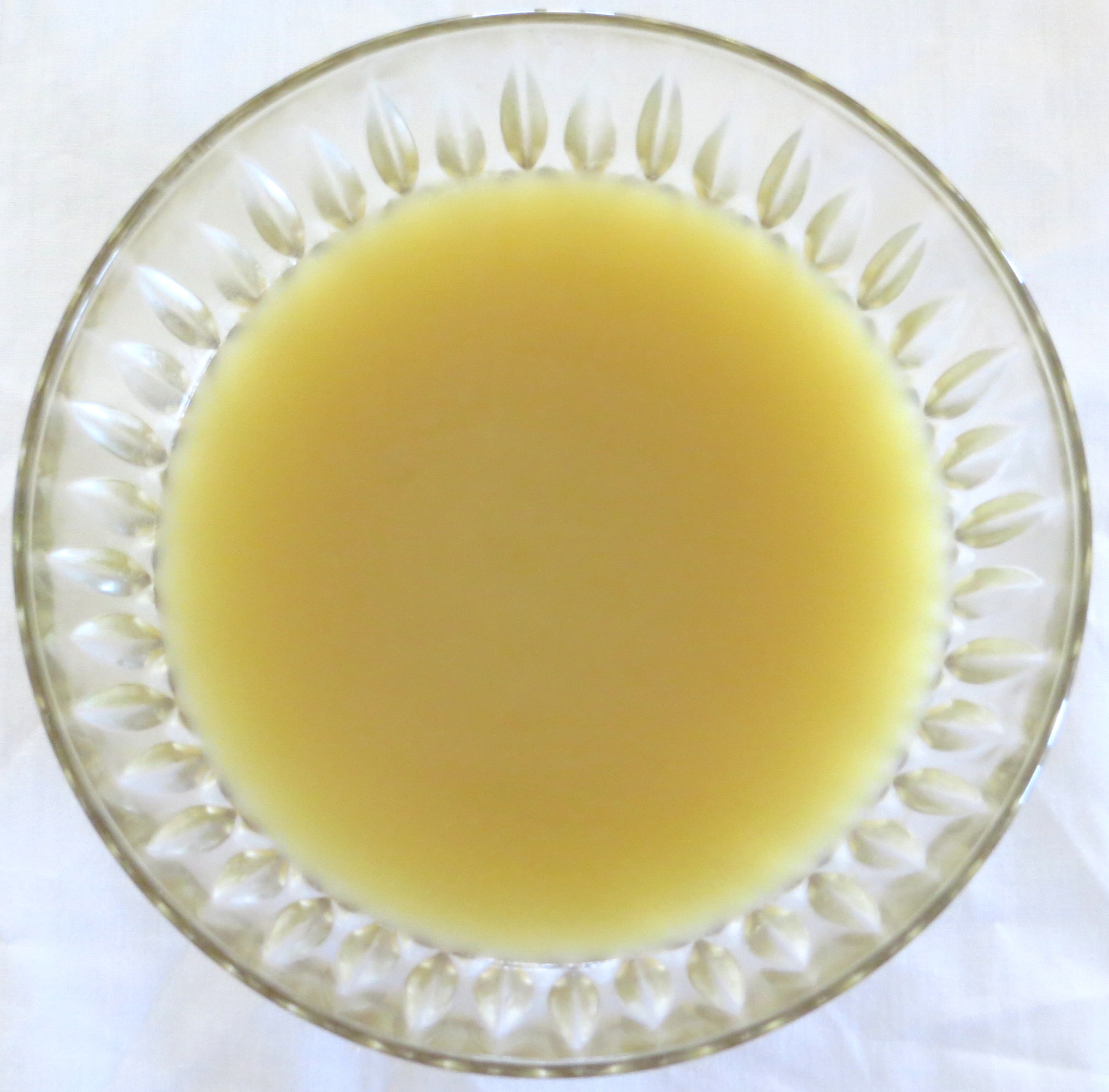 Taça de gelatina de ananás